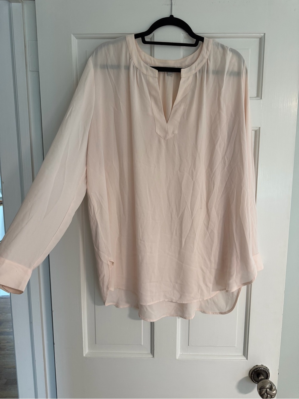 LOFT Pale Blush Split-Neck Long Sleeve Tunic
